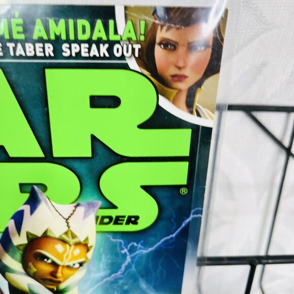 Star Wars Insider Magazine Issue # 123 Feb / Mar 2011 Anakin & Ahsoka Cover - Picture 3 of 5